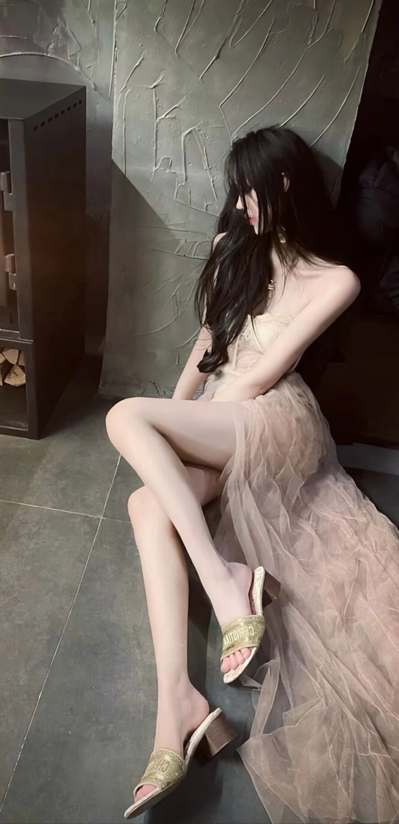 真人美女自拍街拍_真人美女自拍真人壁纸，美女壁纸