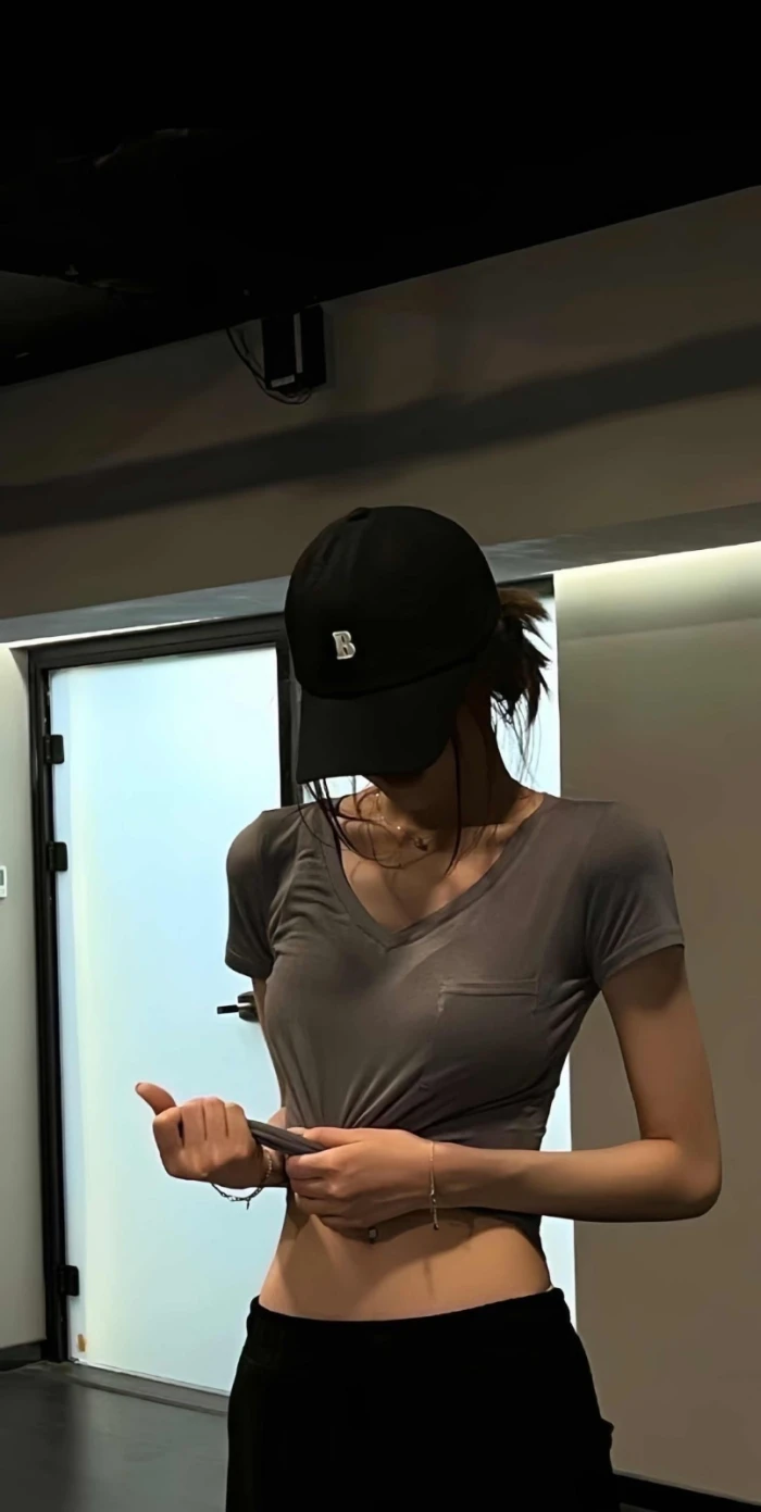 真人美女壁纸杨幂_真人美女壁纸真人壁纸