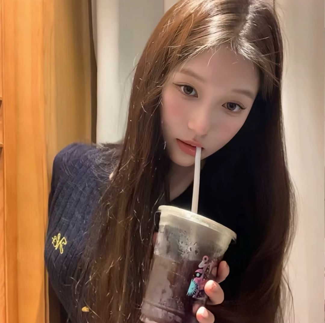 真人美女照片in_真人美女照片真人男头