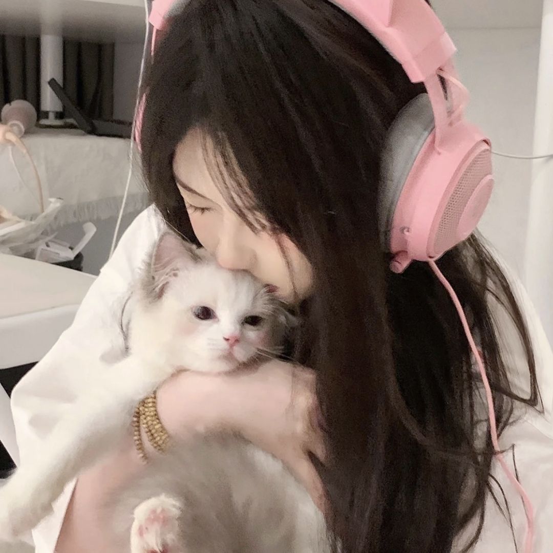 真人美女壁纸街拍_真人美女壁纸头像美女真人