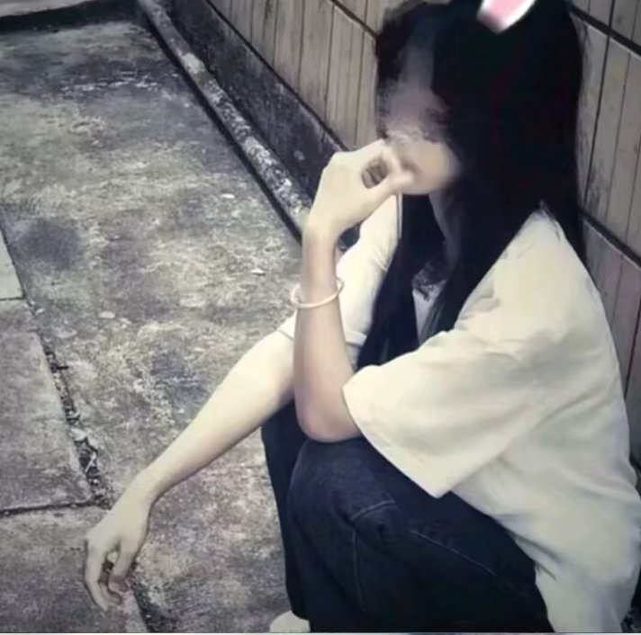 真人美女壁纸牛仔裤_真人美女壁纸喜欢真人美女帅哥头像快来拿呀