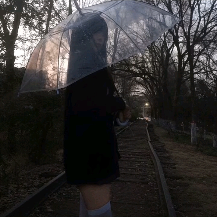 真人美女壁纸Middle_真人美女壁纸微信头像真人女头美女